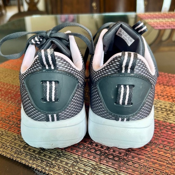 Adidas Black and Pink Cloudfoam Running Shoes Size 10 - Picture 6 of 11